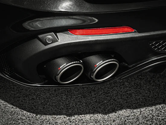 Alfa Romeo Stelvio Quadrifoglio  | Slip-On Line (Titanium) image 3