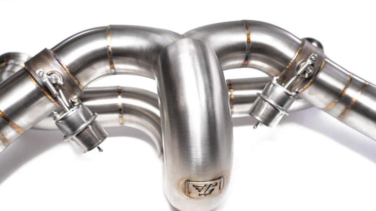 Gintani Lamborghini Huracan STO Exhaust System image 0