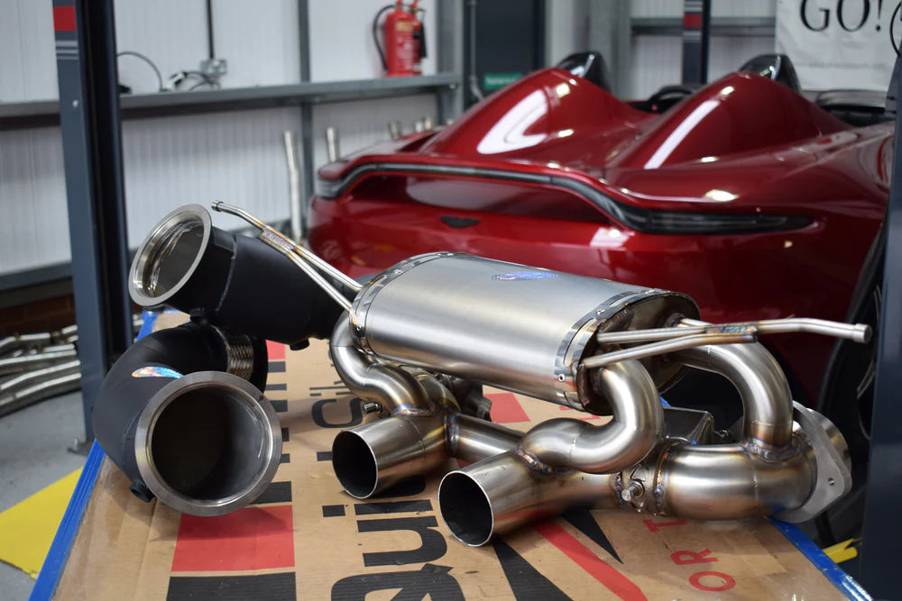 Quicksilver Aston Martin V12 Speedster - Race Catalysts (2021 on) image 3